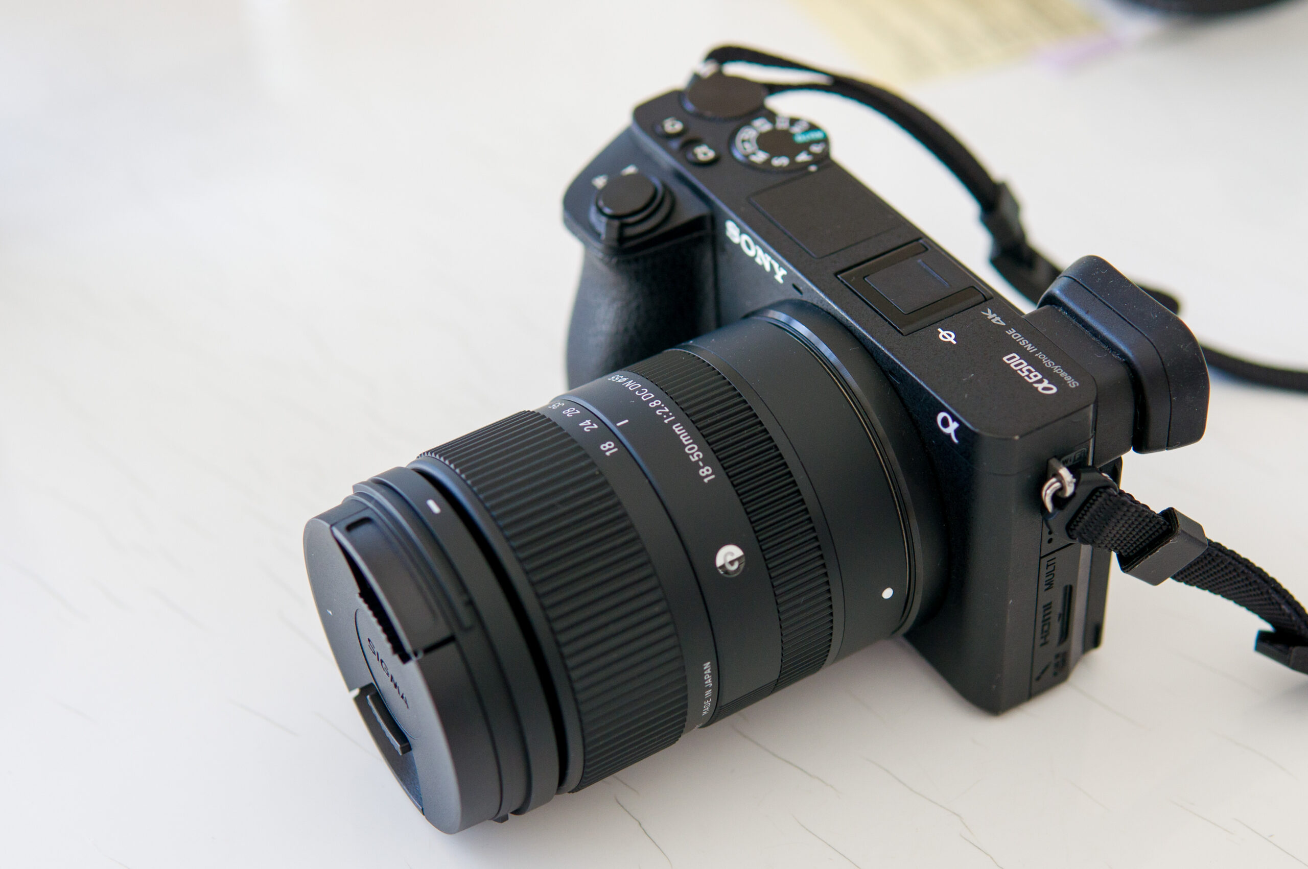 SIGMA 18-50mm F2.8 DC DN Lマウント-